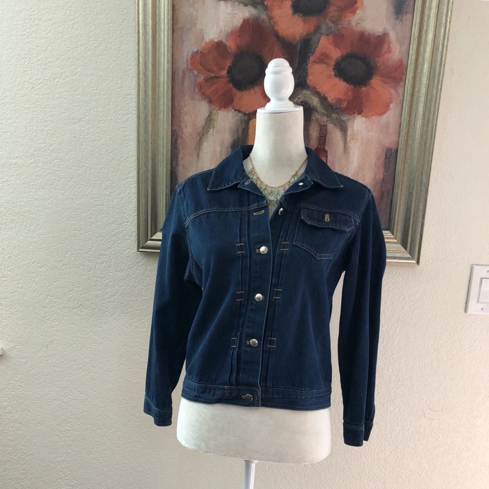 Jacket - Picture 2 of 4